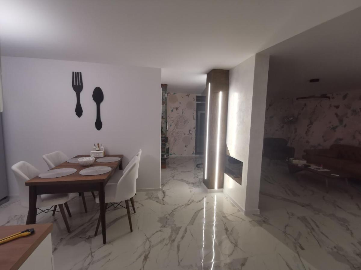 Excellent Time Apartment Белград Екстериор снимка